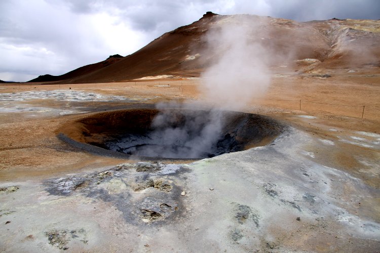 Cratère fumant - Hverarönd - Islande